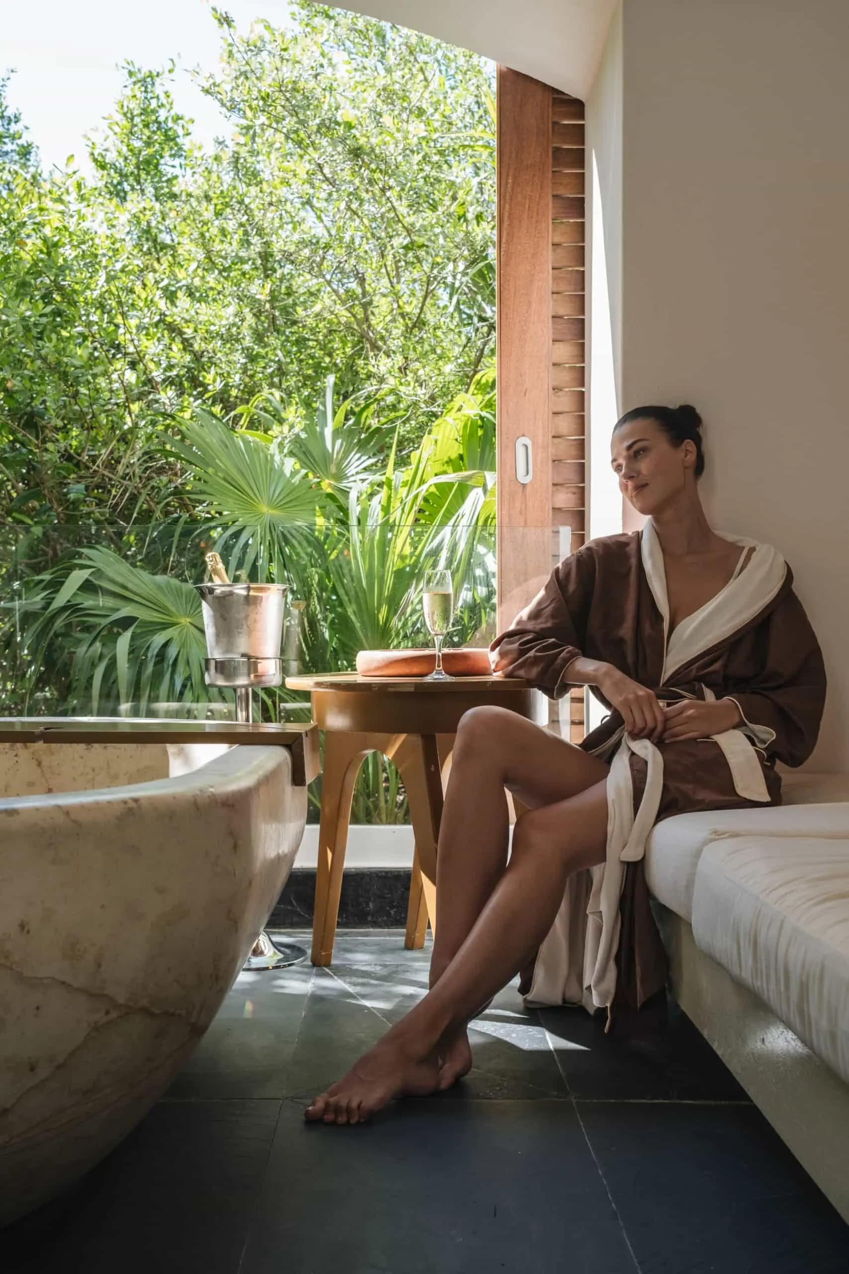 Esencia Wellness Spa Cabin