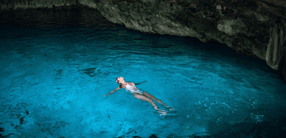 Cenote y Nado con Delfines