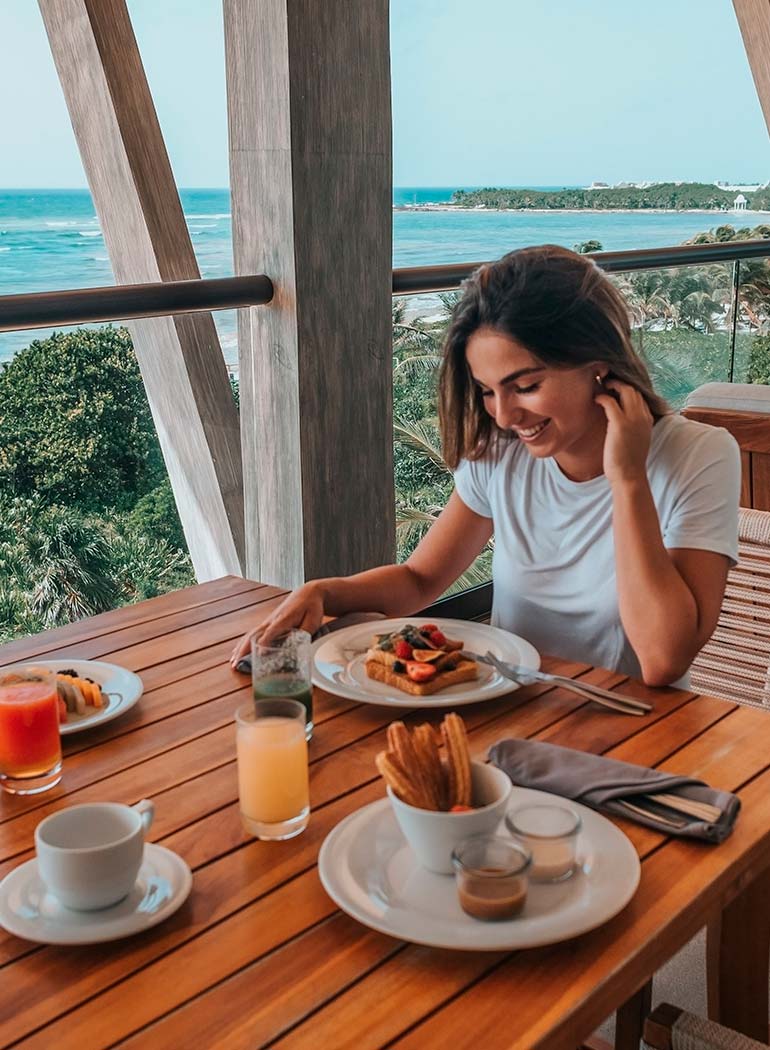 In-Room Dining | Unico 20°87° Riviera Maya
